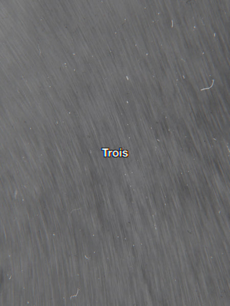 Trois (Royalty Free)